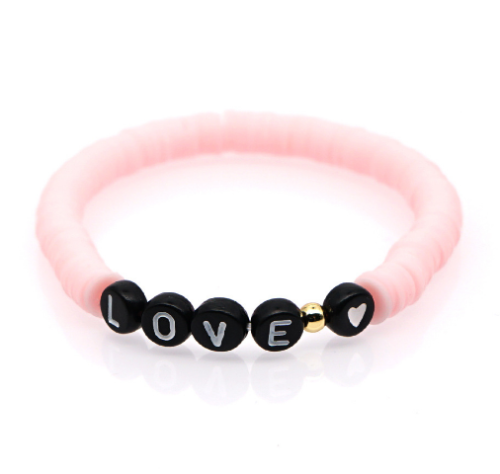 BRANSOLETKA RÓŻOWE KORALIKI BOHO LITERKI LOVE