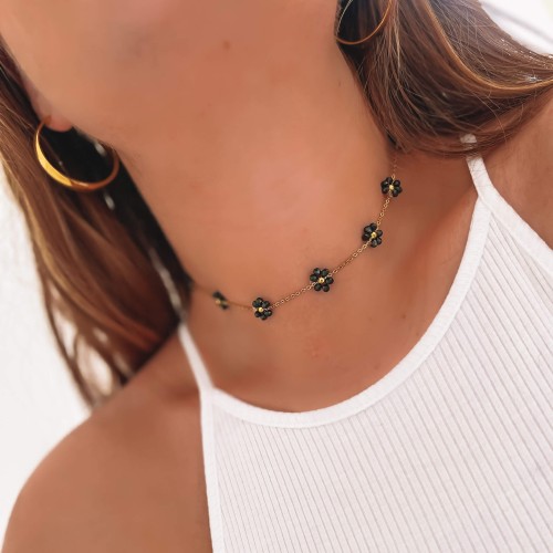 naszyjnik choker ze stali chirurgicznej czarne kwiatki koraliki .jpg