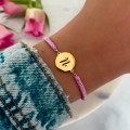 bransoletka personalizowana ze stali z literą z grawerem na sznurku