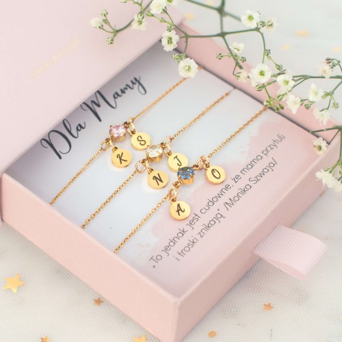 DELIKATNA BRANSOLETKA Z INICJAŁAMI I KRYSZTAŁKIEM PERSONALIZOWANY PREZENT